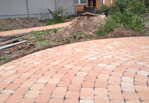Мощение дорожек и площадок
